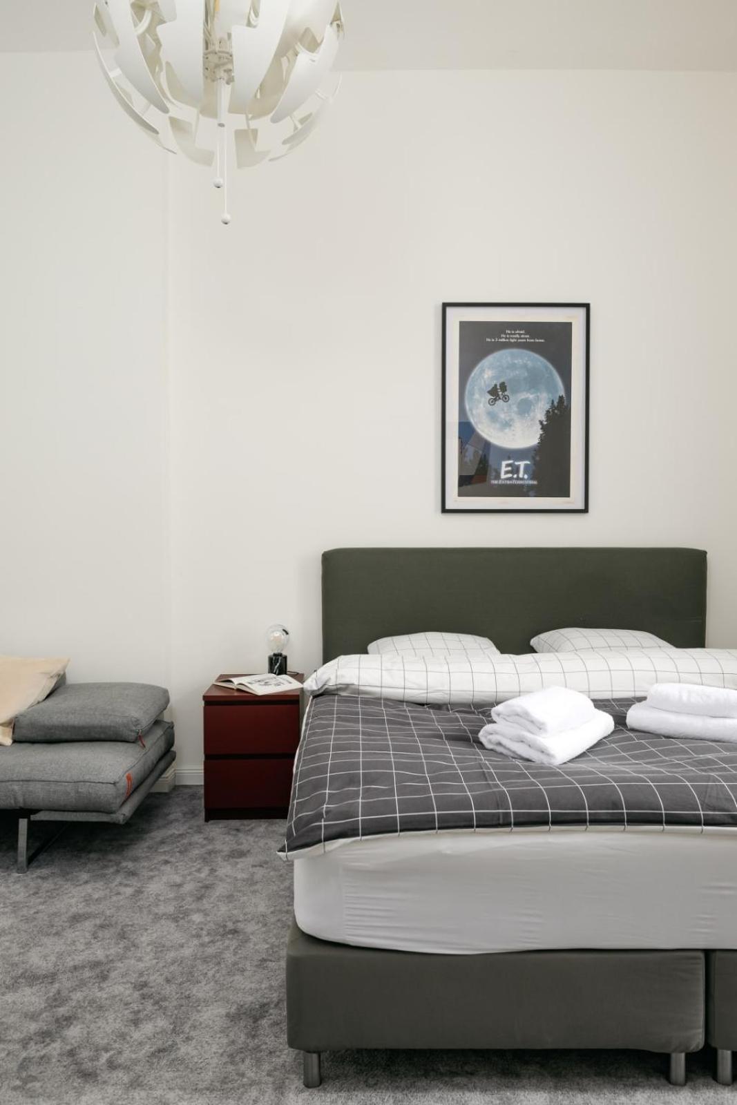 Comfortable And Cosy Apt A Few Steps From Dancing House And Naplavka Dance Прага Экстерьер фото
