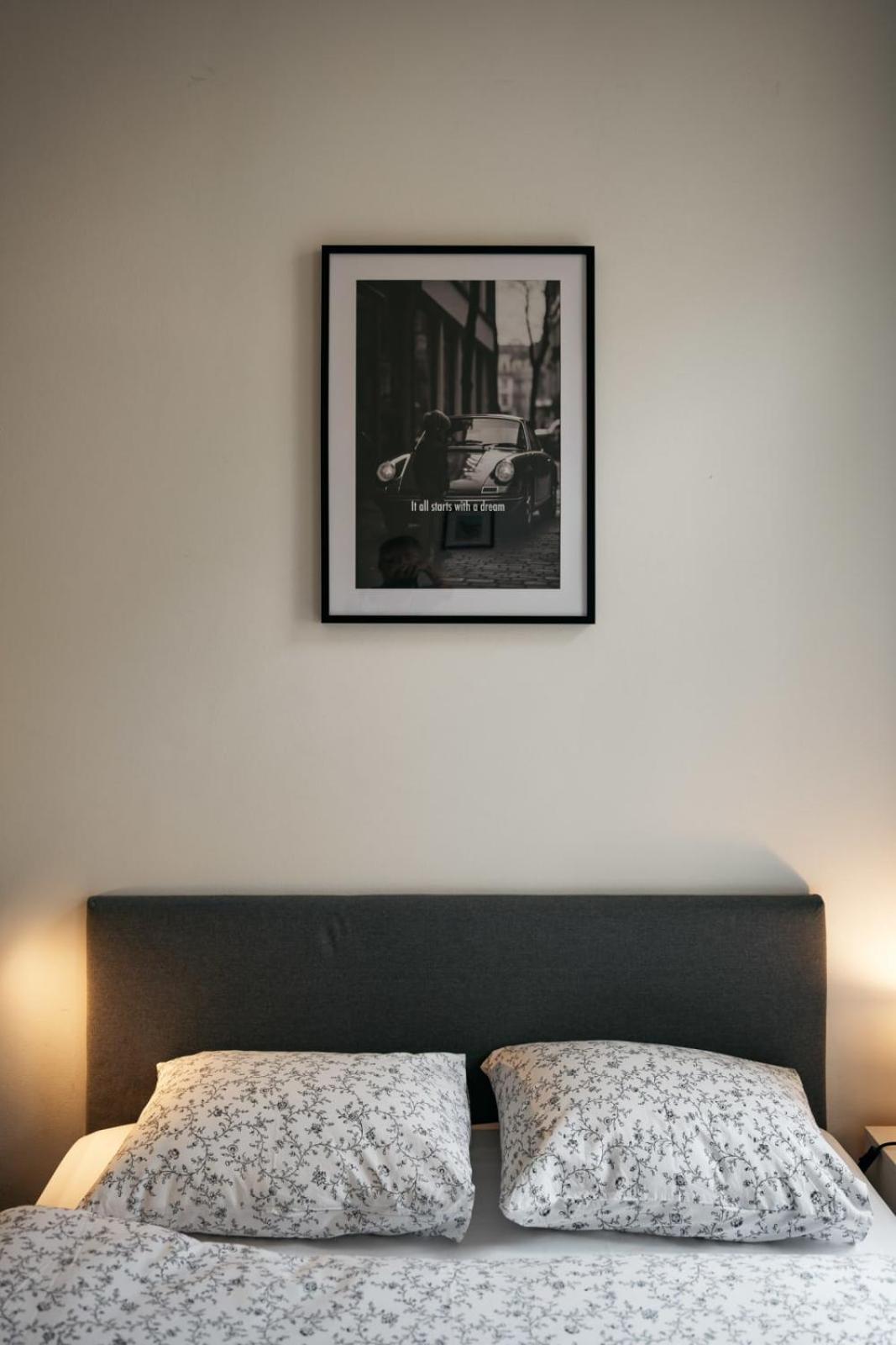 Comfortable And Cosy Apt A Few Steps From Dancing House And Naplavka Dance Прага Экстерьер фото
