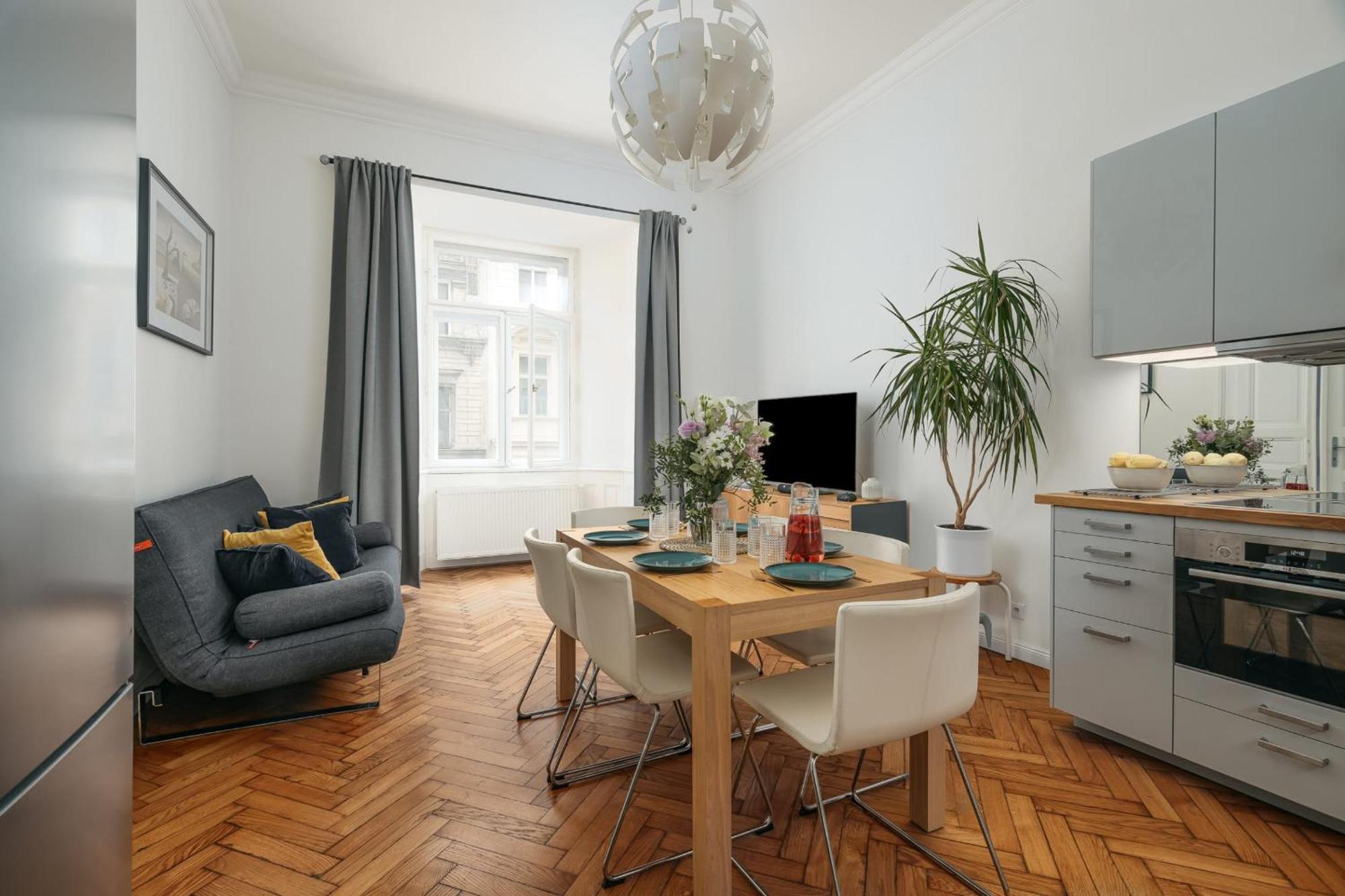 Comfortable And Cosy Apt A Few Steps From Dancing House And Naplavka Dance Прага Экстерьер фото